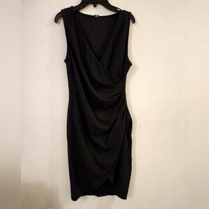 Black Sleeveless Dress